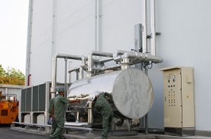 Lắp đặt hệ chiller và bọc cách nhiệt đường ống